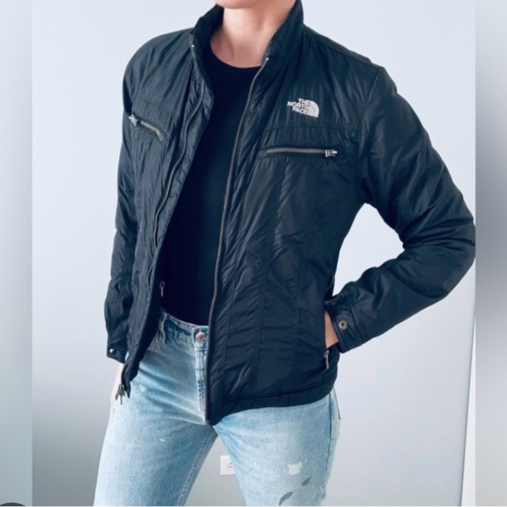 VTG The North Face women's Black Fitted Insulated Jacket Small Petite
